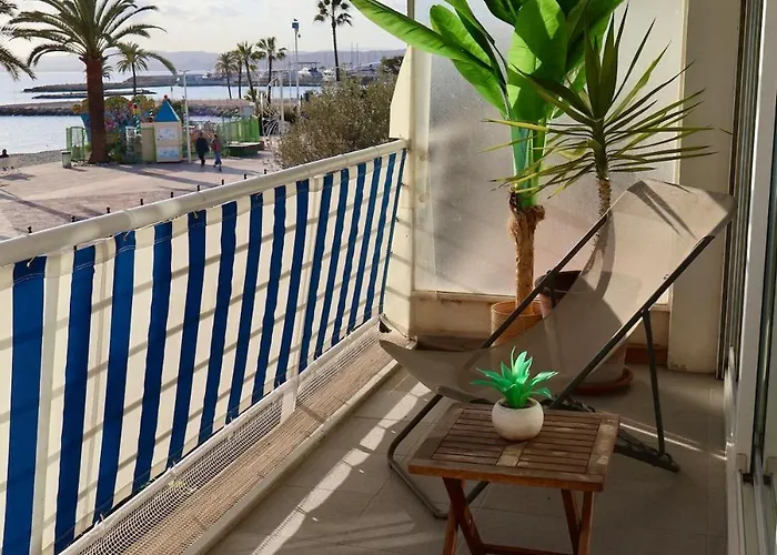Pieds Dans L'eau Apartmán *